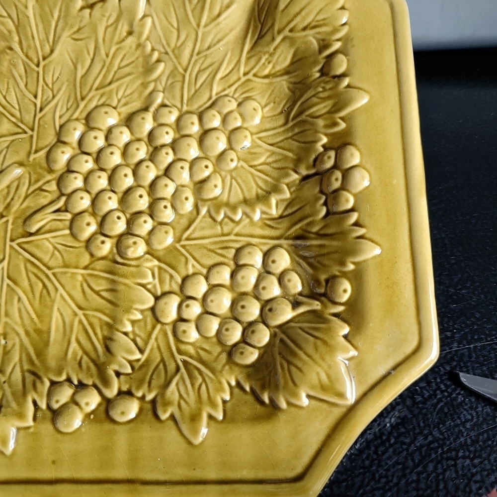 Ceramic Tray - Picture 2 of 3